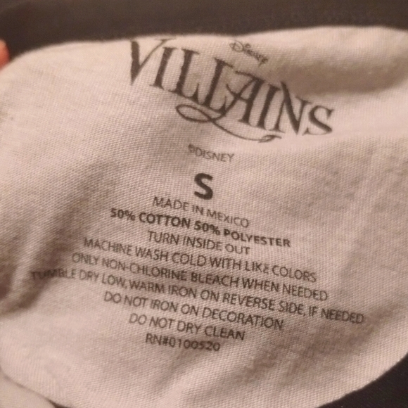 Disney Villains “Bad As I Want To Be” 3/4 Sleeve Women’s Shirt Small goth core - Picture 10 of 11